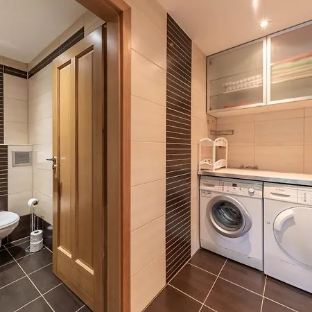 Appartement Krasne Ubytovani S Balkonem *
